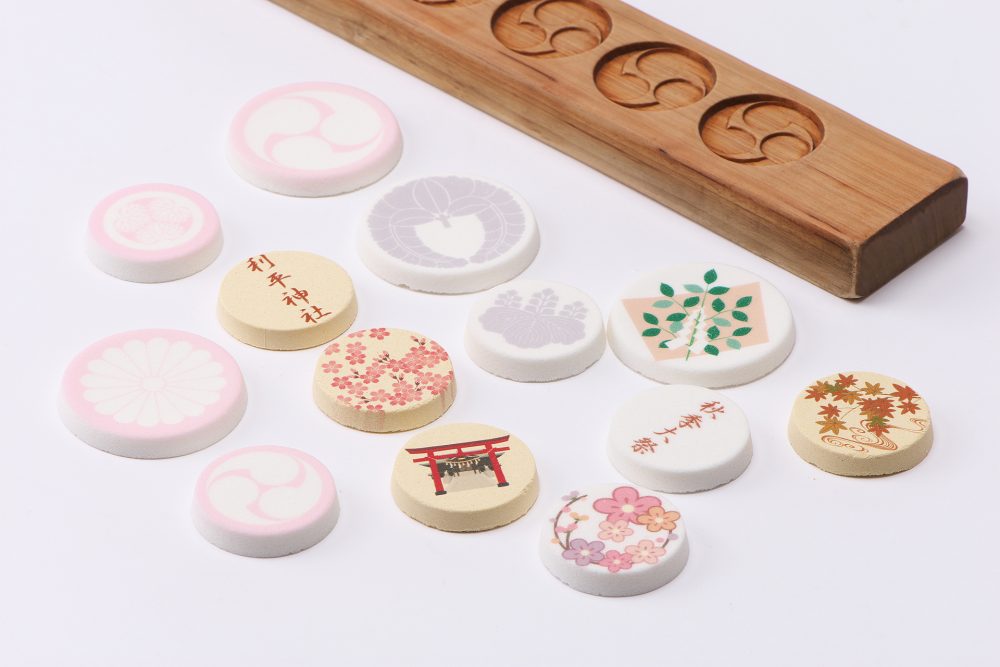 【昔の手彫職人製作】　干菓子型「枕型」　28個取り 例祭にぴったりな撤下品。菓子型製作なしでオリジナル紋菓が作れます